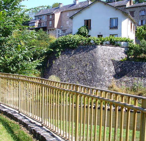 Manufacture Limousine de Clôture : clôture pompadour en Haute-Vienne (87) | France